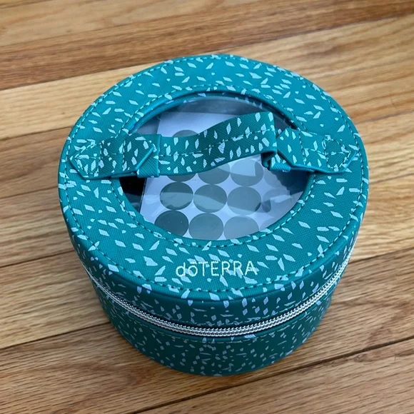 Doterra essential oil holder - Picture 1 of 5